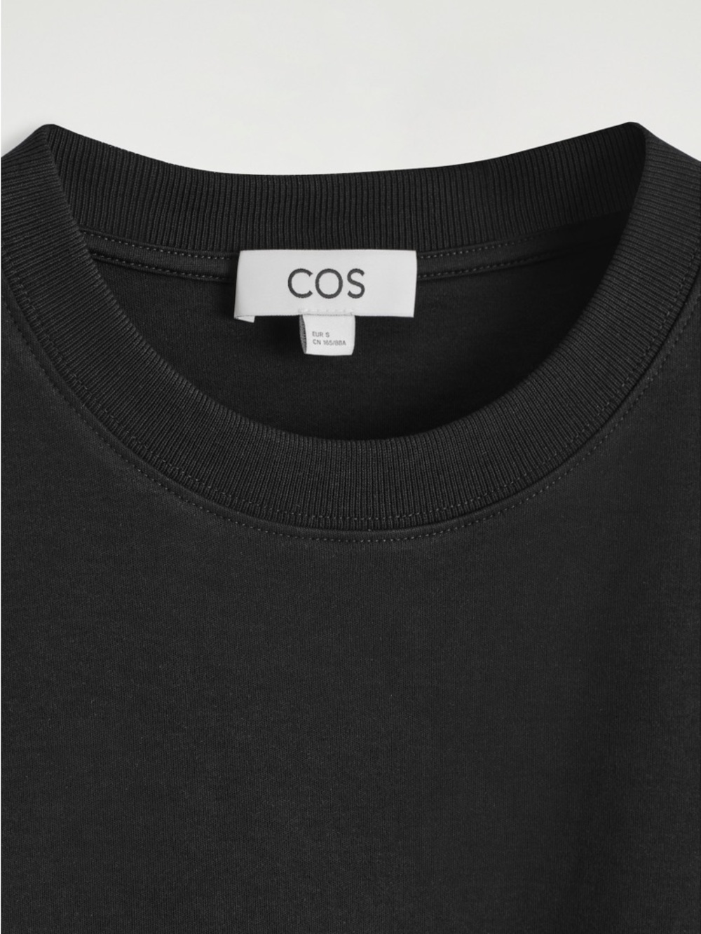 COS Women's Black Short-Sleeve Tee Size M